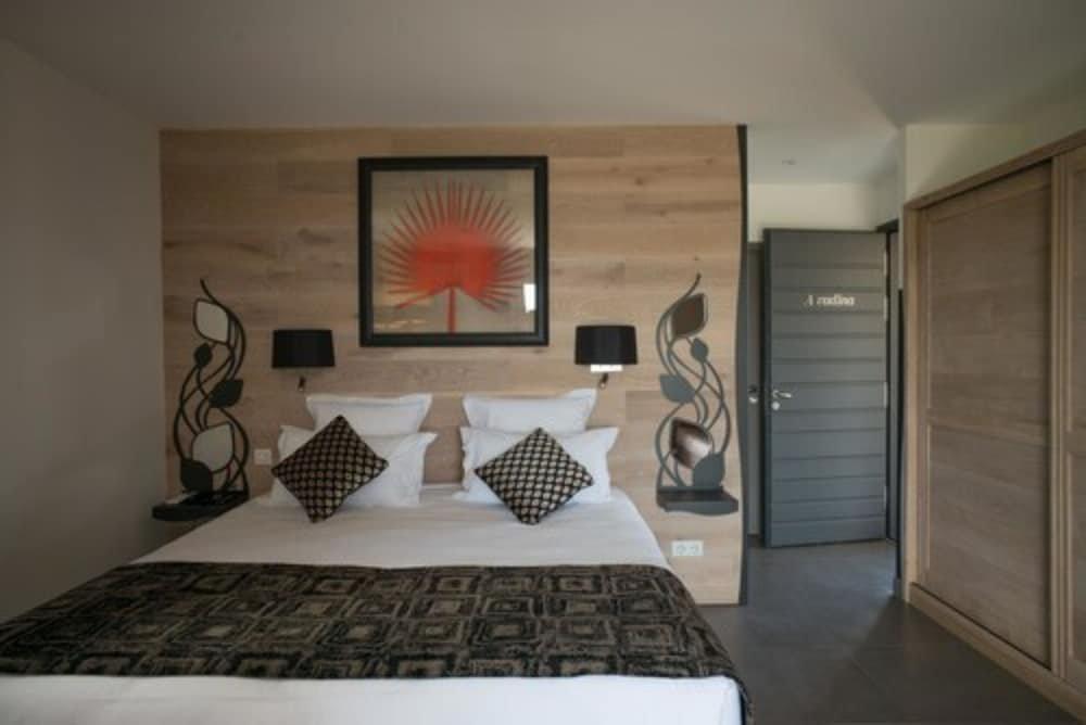 Hotel A Piattatella Монтичело Екстериор снимка